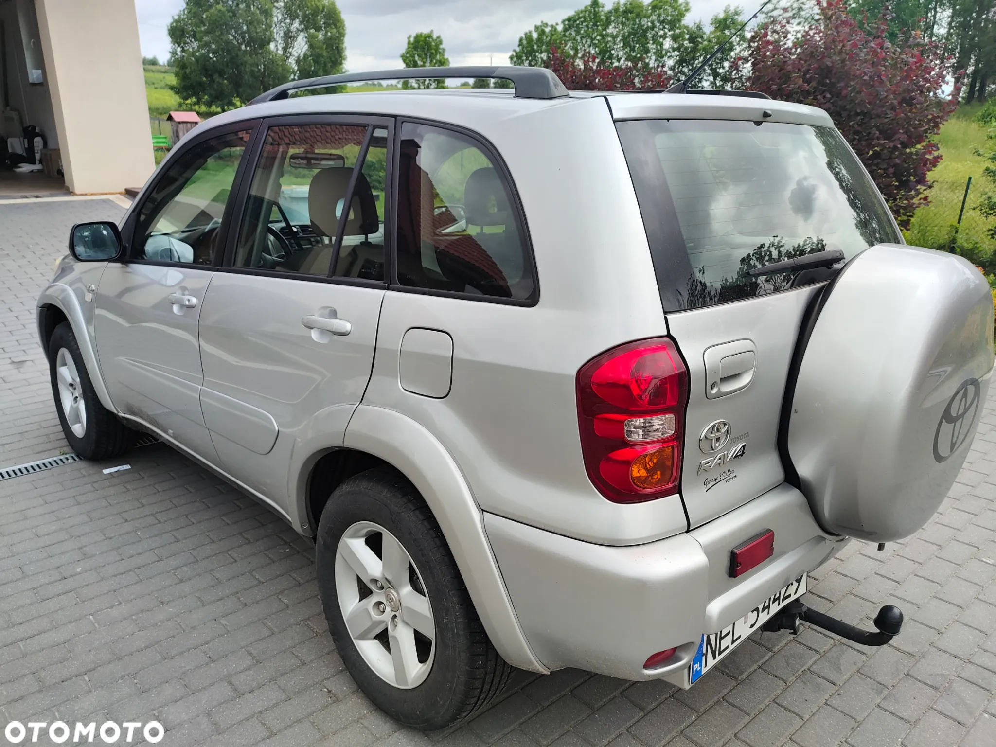 Toyota RAV4 2.0 D-4D 4x4 - 2