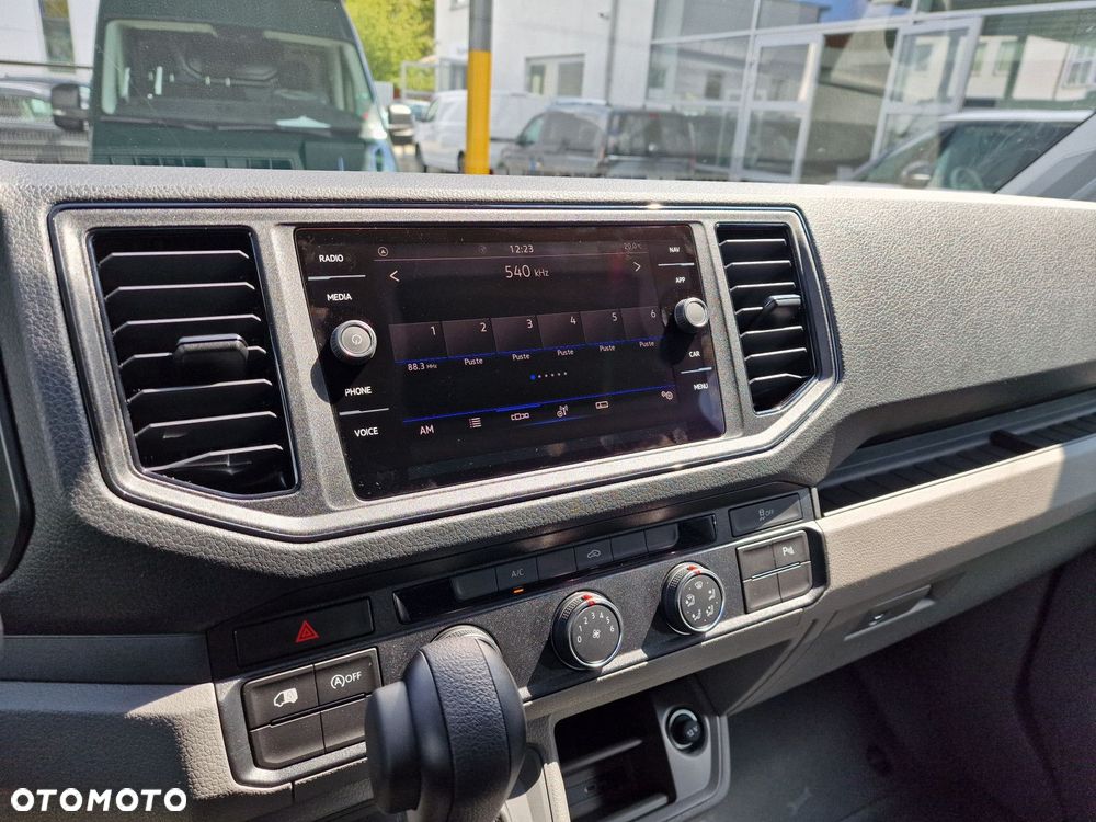 Volkswagen Crafter - 23