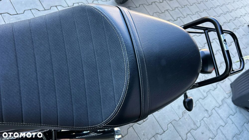 Moto Guzzi V9 - 20