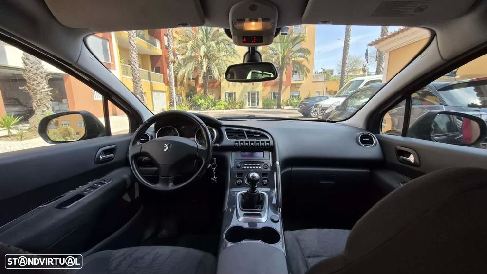 Peugeot 3008 1.6 HDi Allure - 2