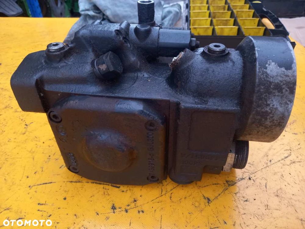 Pompa hydrauliczna Deutz Fahr Agrotron M650 - 5