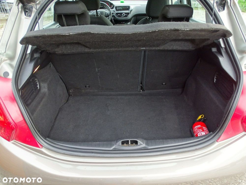 Peugeot 208 - 14