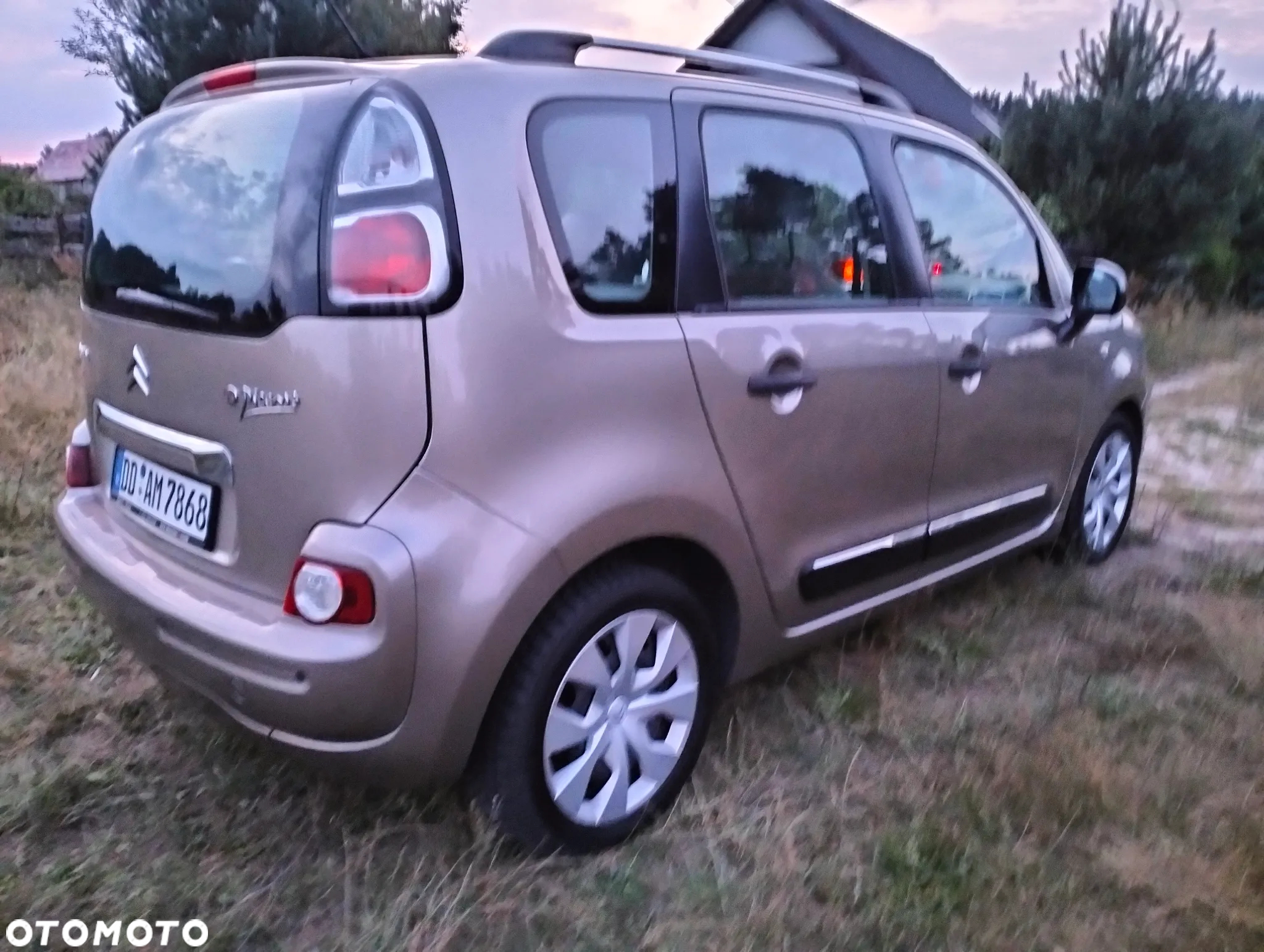 Citroën C3 Picasso 1.4i Exclusive - 22
