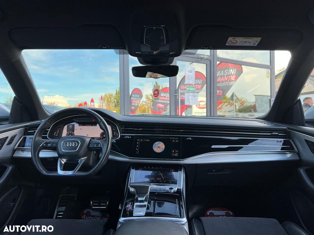 Audi Q8 - 7