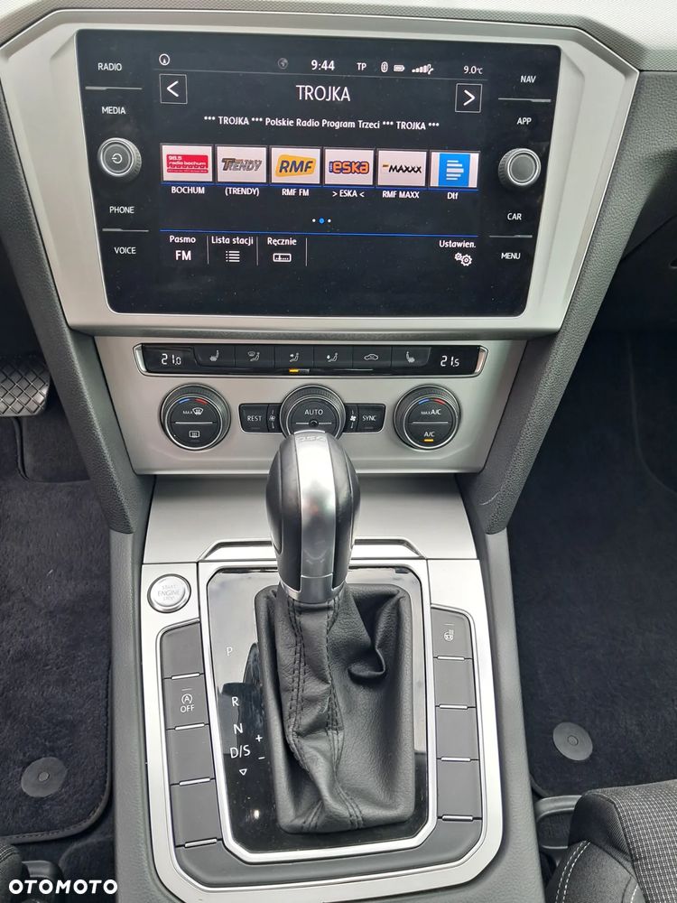 Volkswagen Passat 2.0 TDI BMT Comfortline DSG - 13
