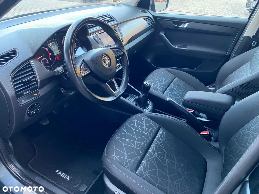 Skoda Fabia 1.0 Monte Carlo - 7