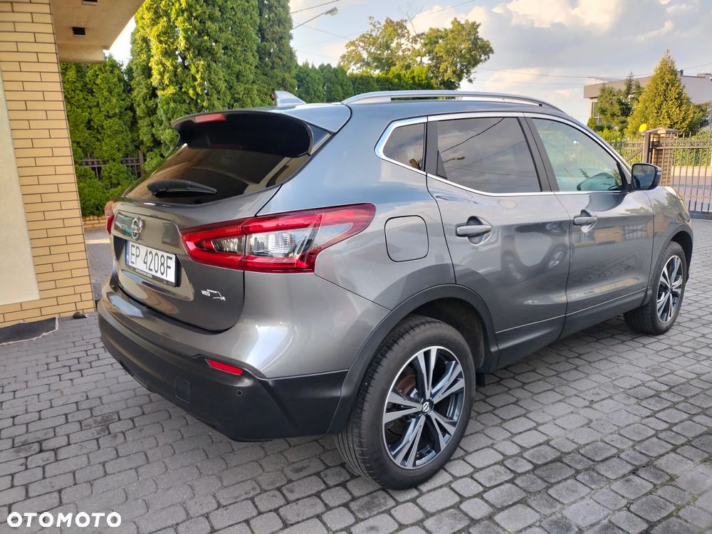 Nissan Qashqai 1.3 DIG-T N-WAY - 4