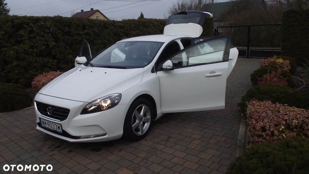 Volvo V40 T2 Kinetic - 11