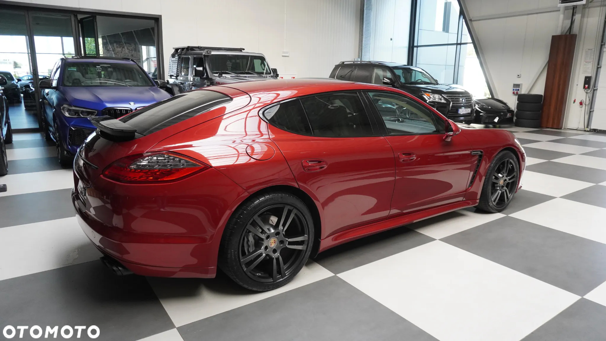 Porsche Panamera 4S - 4