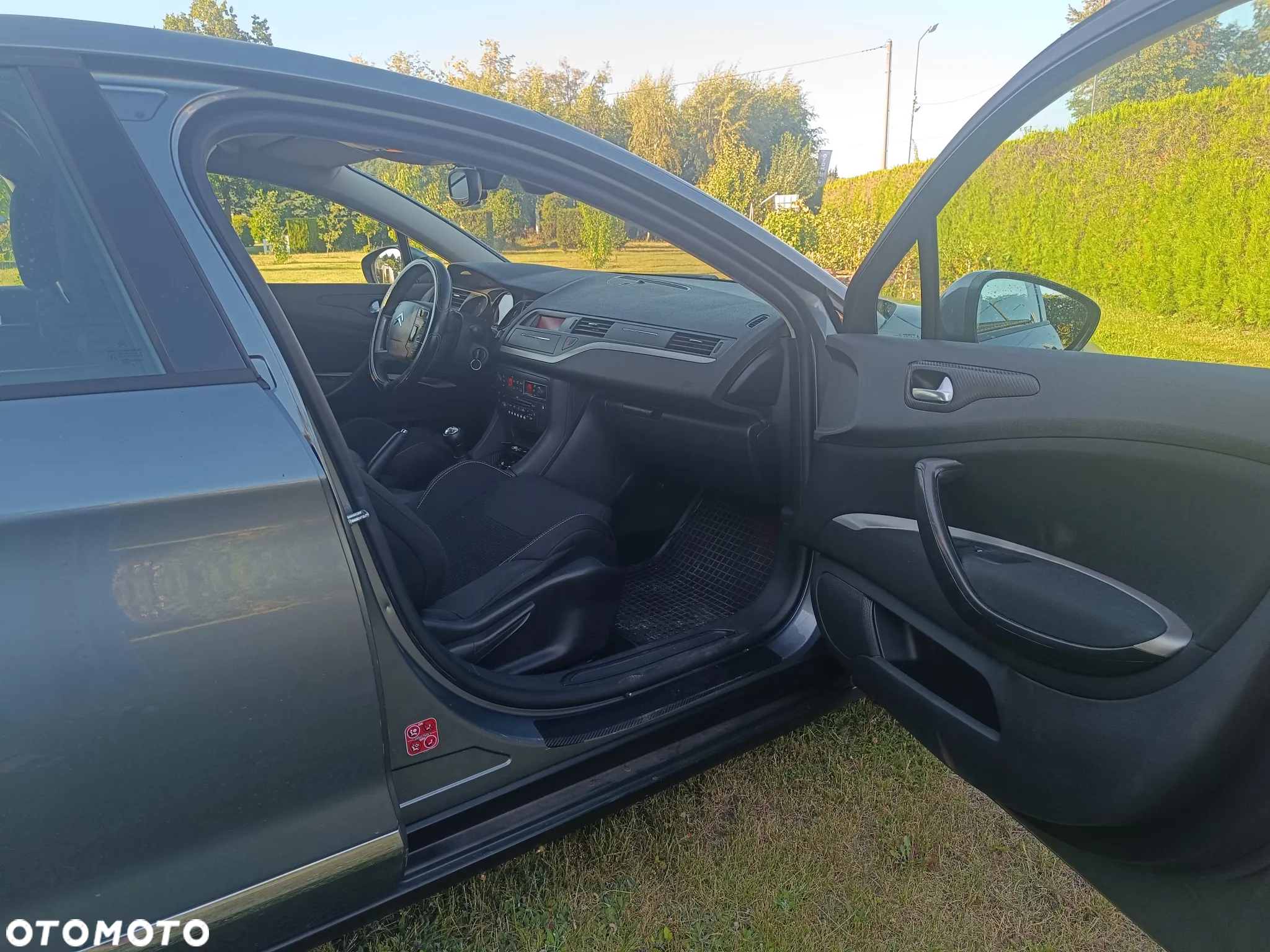 Citroën C5 2.0i 16V Dynamique - 8