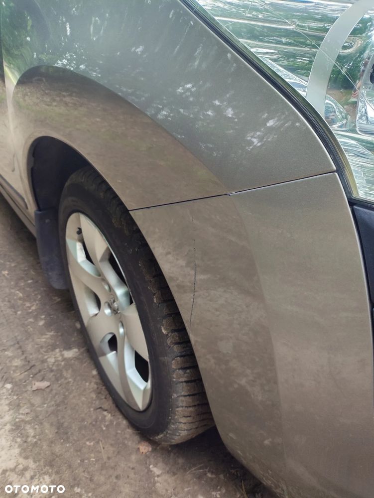 Peugeot 3008 2.0 HDi Premium - 4