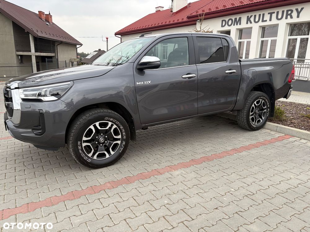 Toyota Hilux 2.8 D-4D Double Cab SR5+ 4x4 - 39