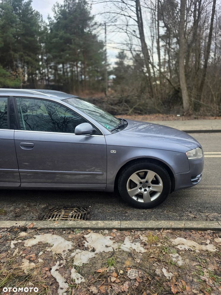 Audi A4 Avant 2.0 T FSI - 12