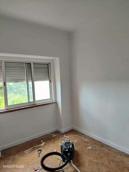 Aluga-se Apartamento T3 Alvalade, Lisboa - Grande imagem: 5/5