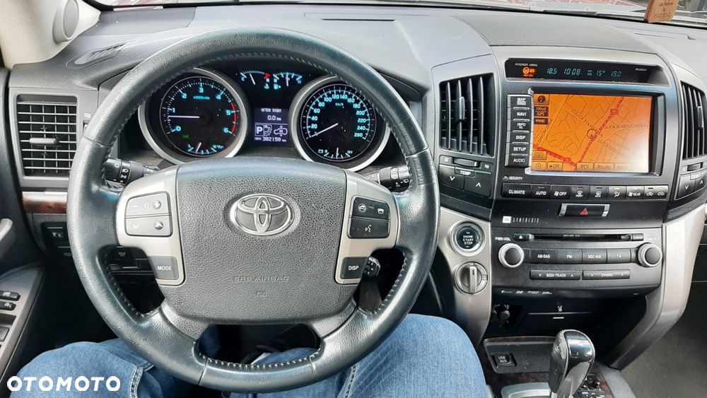 Toyota Land Cruiser LC 4.5 V8 D-4D Prestige 7os - 11