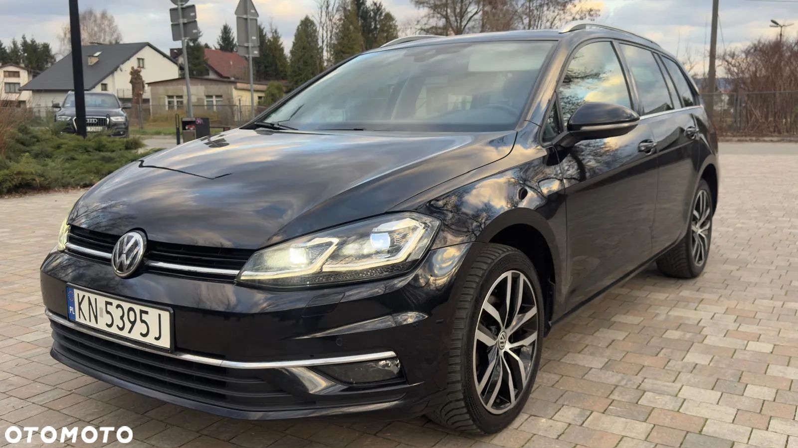 Volkswagen Golf 2.0 TDI 4Motion DSG Highline - 1