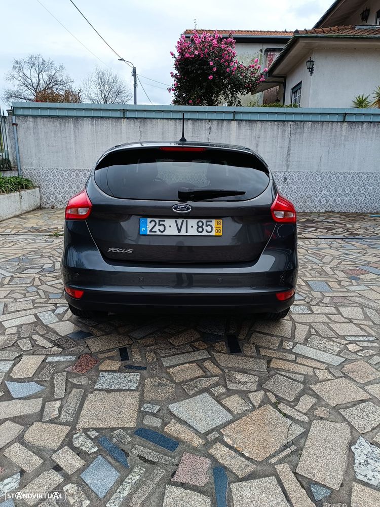 Ford Focus 1.5 TDCi Titanium - 2