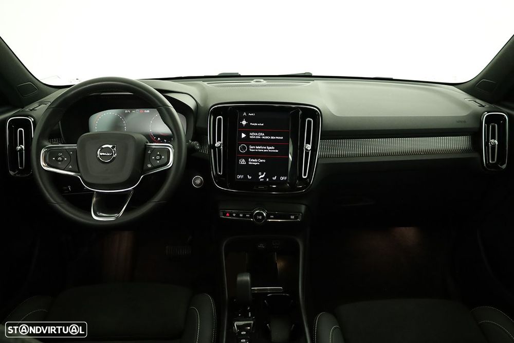 Volvo XC 40 1.5 T2 Plus Dark Auto - 8