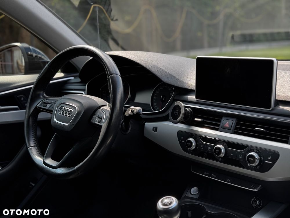 Audi A4 Avant 2.0 TDI - 12