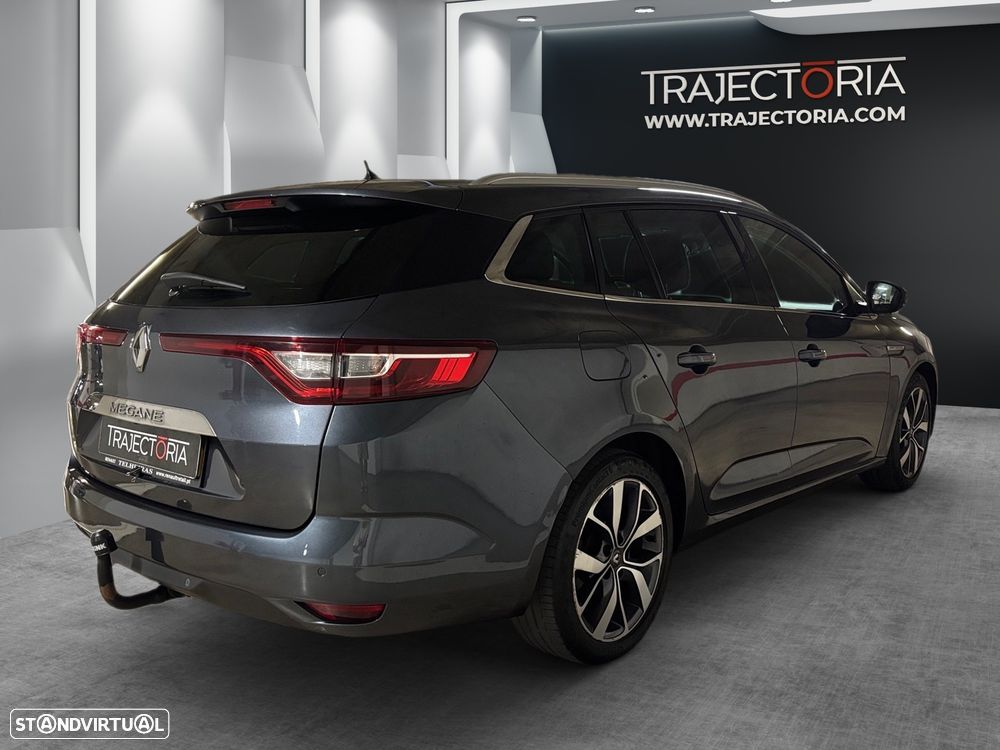 Renault Mégane Sport Tourer 2017 photo 2