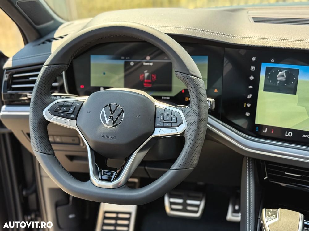 Volkswagen Touareg V6 TDI 4MOTION R-Line - 15