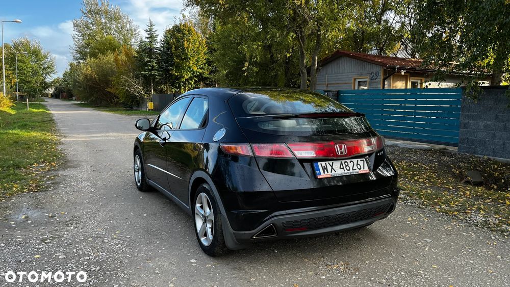 Honda Civic 1.8 Comfort - 5