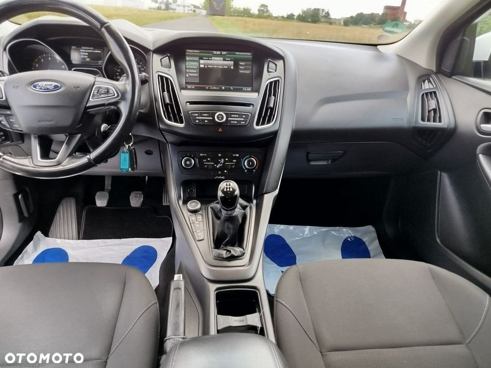 Ford Focus - 16