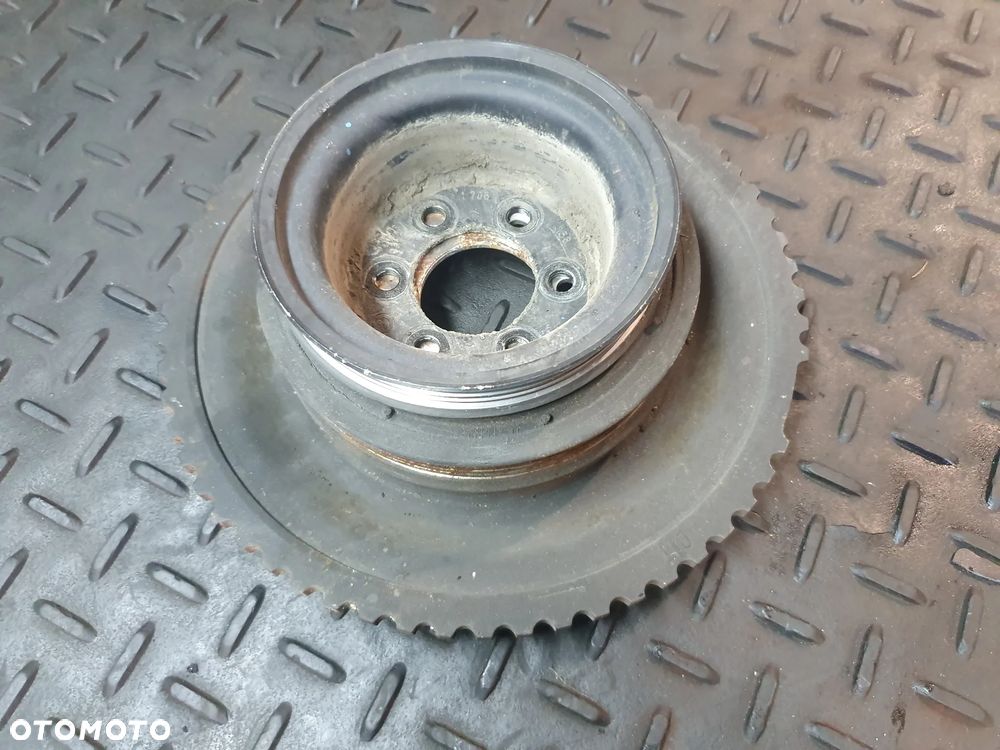 Koło pasowe wału korbowego BMW 5 E39  M52B20 BMW 5 E39 2.0 - 1