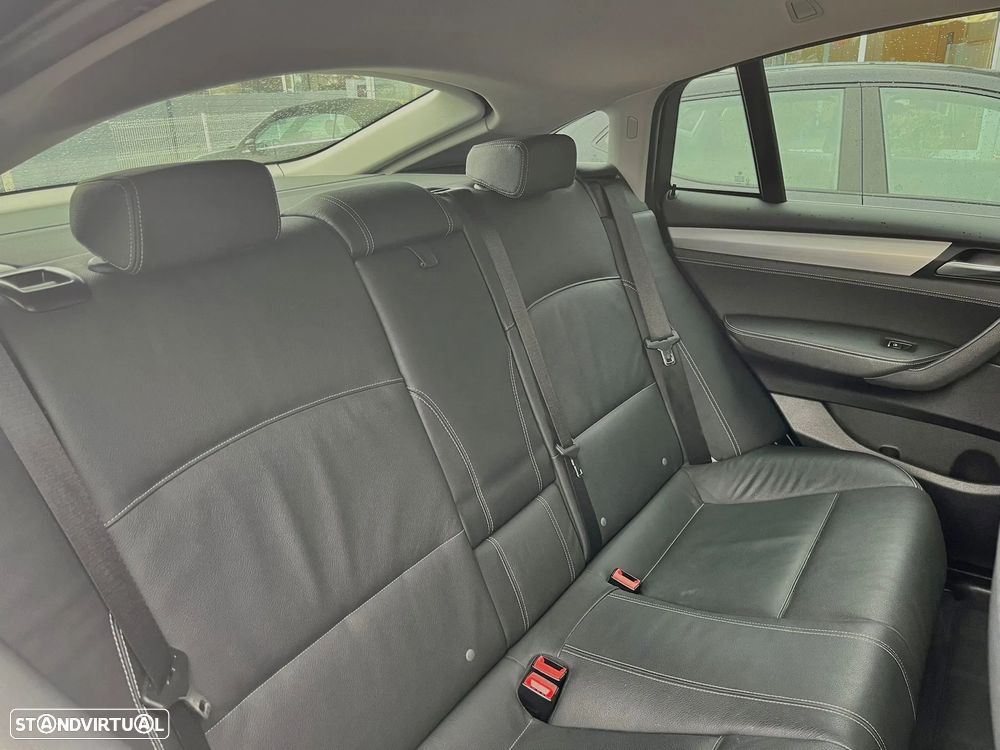 BMW X4 20 d xDrive XLine Auto - 25