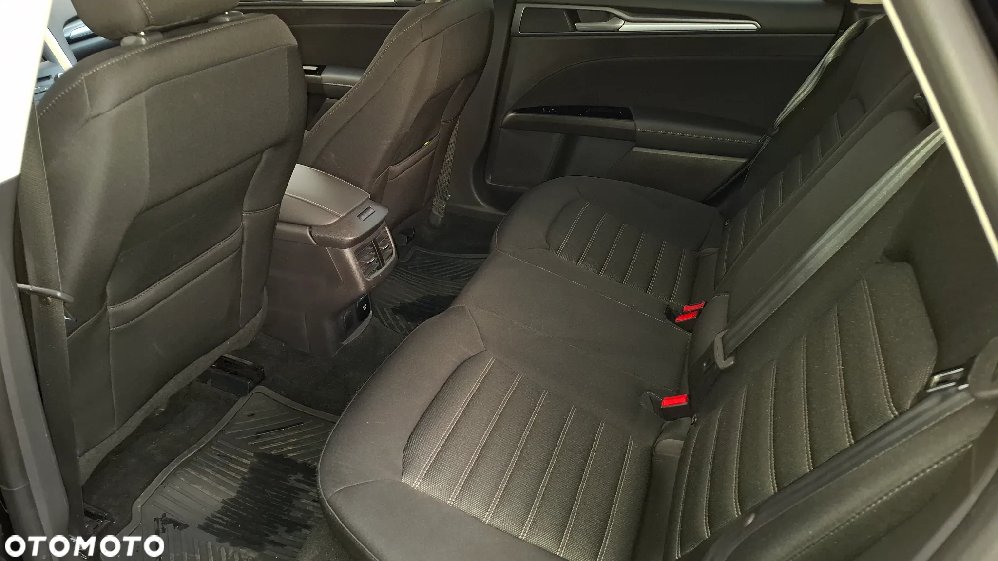 Ford Mondeo 1.5 EcoBoost Trend - 8