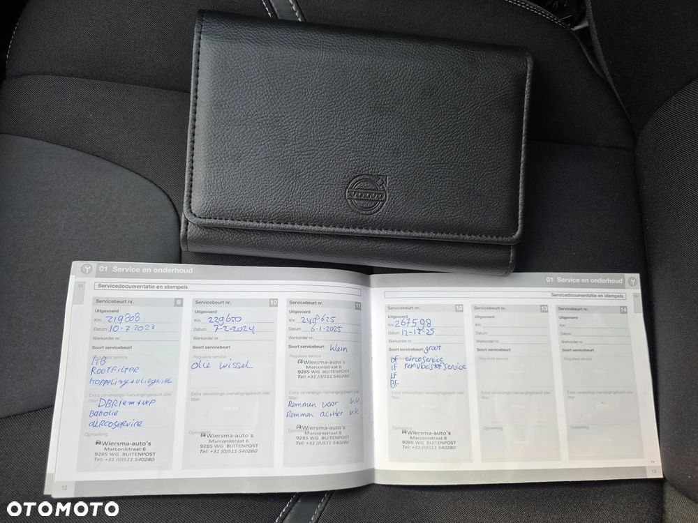 Volvo V40 D4 Momentum - 11