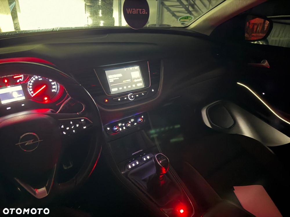 Opel Grandland X - 16