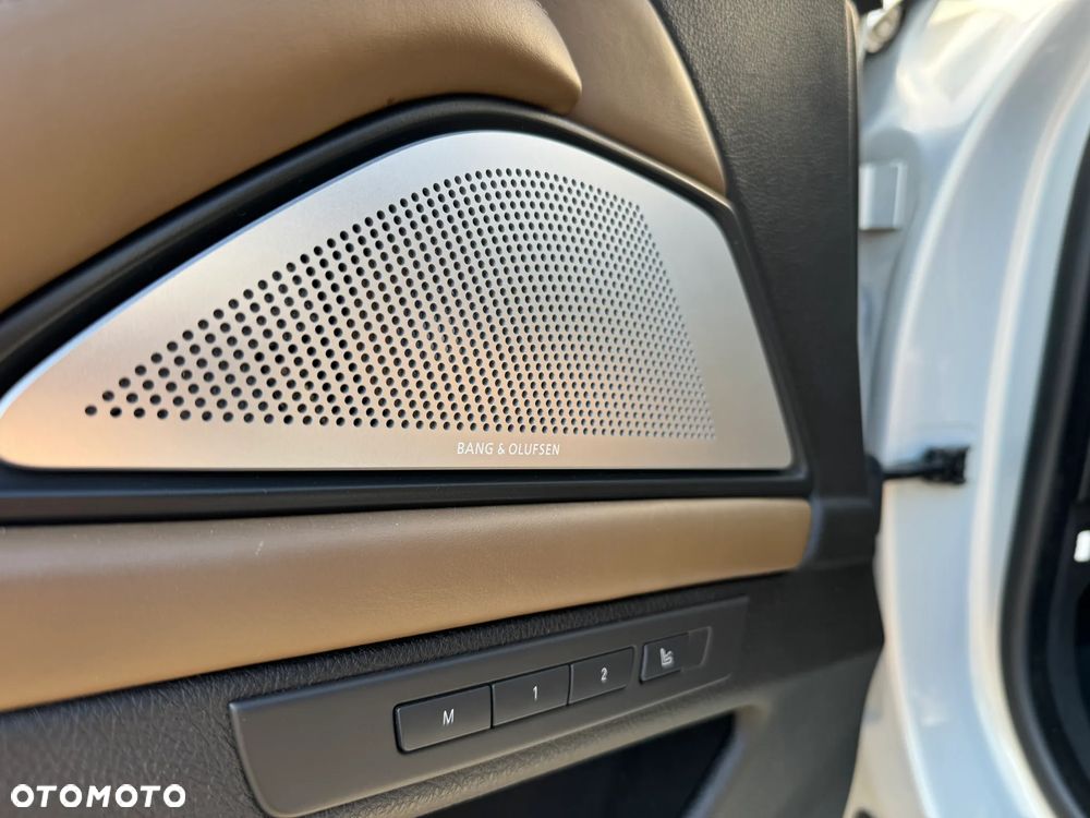 BMW Seria 5 535i xDrive - 7