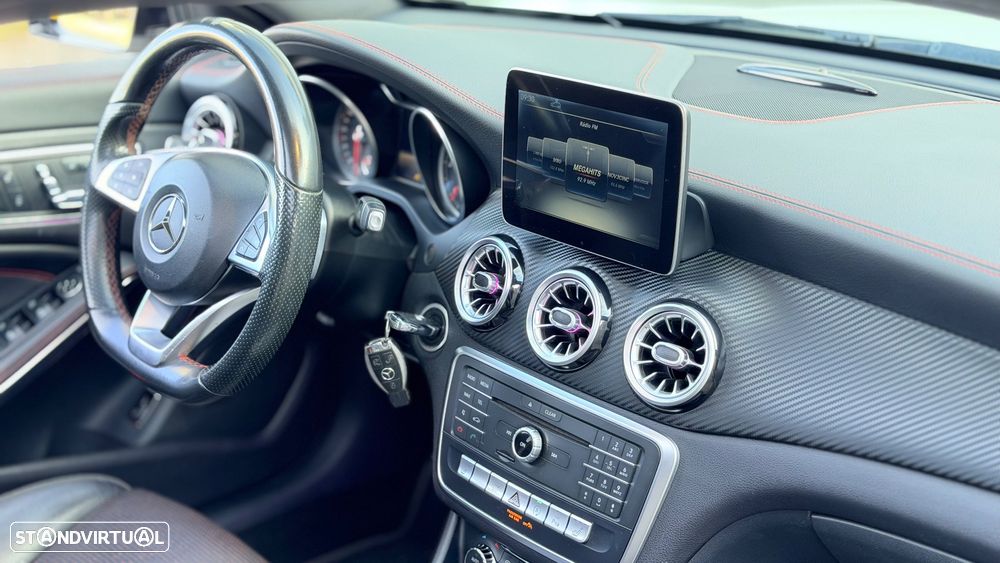 Mercedes-Benz CLA 220 d 7G-DCT AMG Line - 16