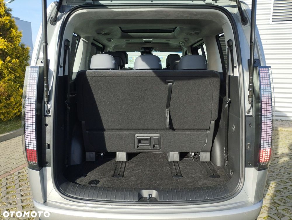 Hyundai Staria 1.6 T-GDI HEV Luxury - 27