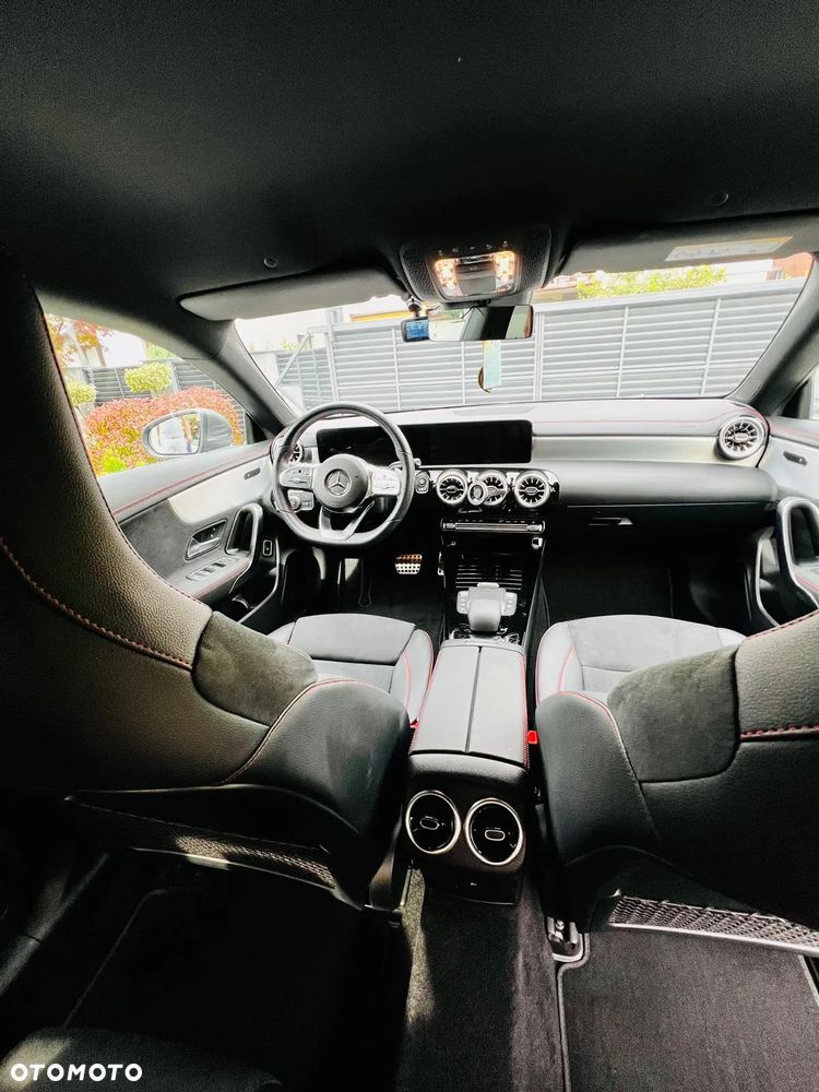 Mercedes-Benz CLA 200 AMG Line 7G-DCT - 5