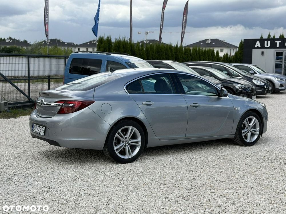 Opel Insignia - 10