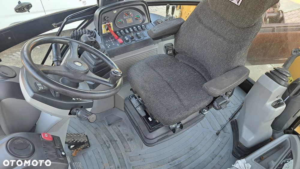 Caterpillar 432F3 - 19