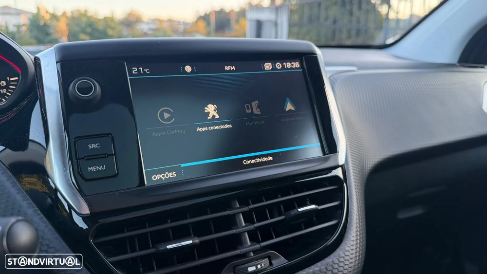 Peugeot 2008 1.2 PureTech GT Line EAT6 - 17