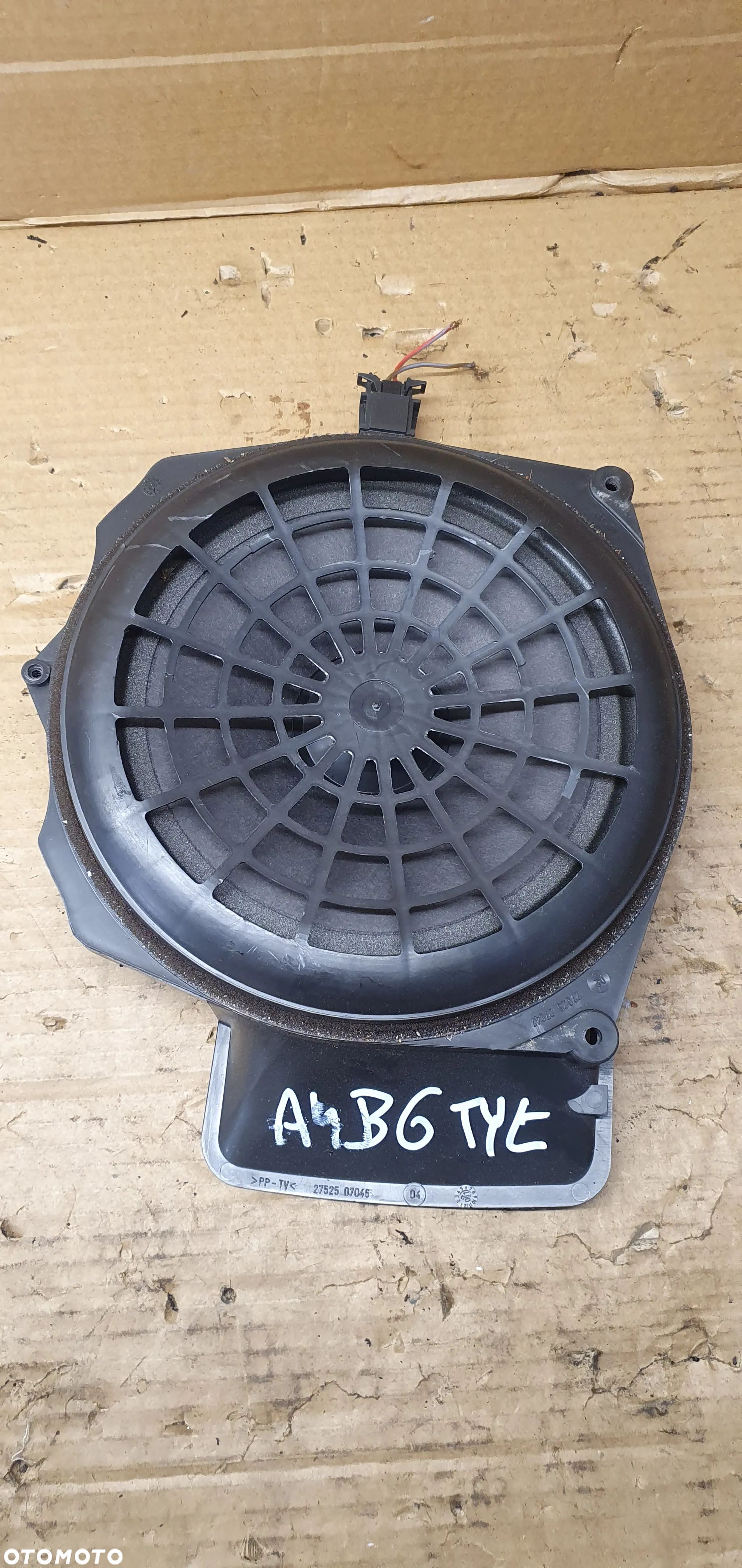 Głośnik basowy subwoofer Audi A4 B6 8E5035412 - 1
