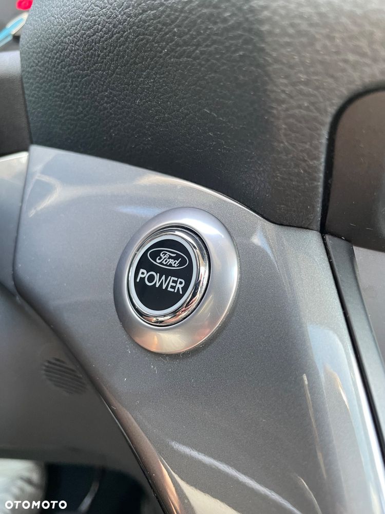 Ford Grand C-MAX - 27