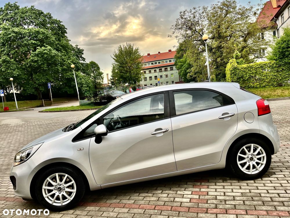 Kia Rio 1.4 Dream-Team Edition - 4