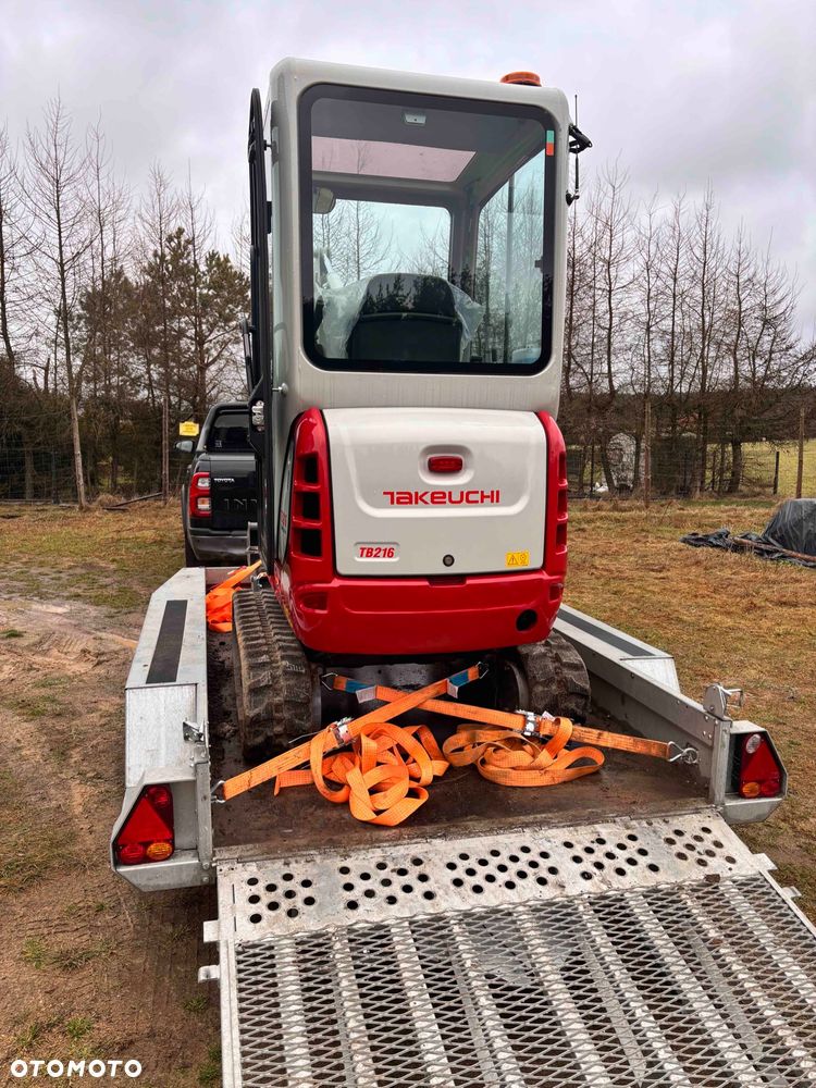 Takeuchi TB216 - 2