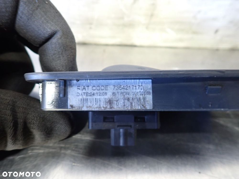 PANEL STEROWANIA SZYBY PASAŻERA PEUGEOT BOXER 435 3.0 7354217170 - 3