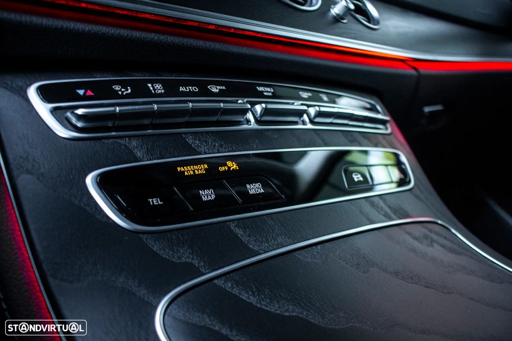 Mercedes-Benz E 300 de Avantgarde - 27