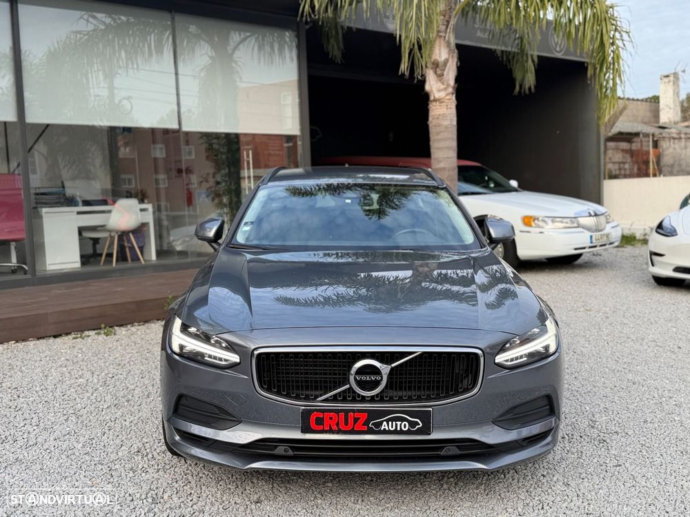 Volvo V90 2.0 D4 Momentum Geartronic - 3