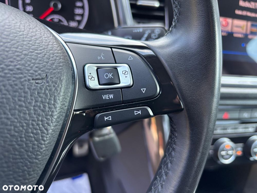 Volkswagen T-Roc 1.6 TDI SCR DPF IQ Drive - 20