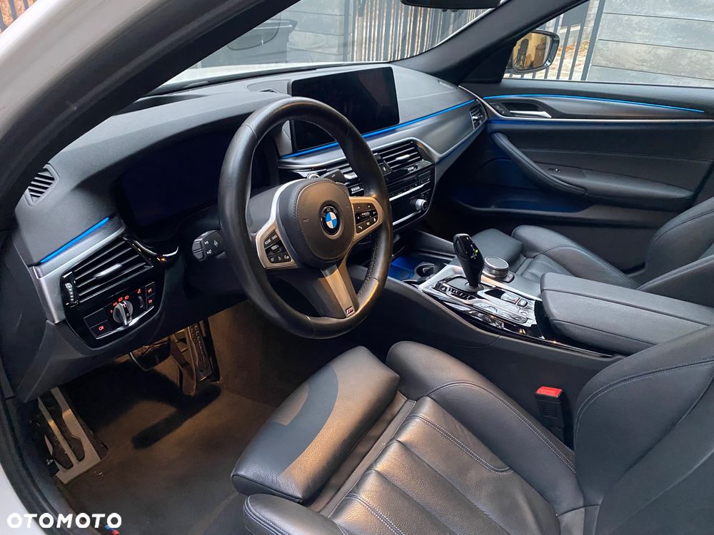 BMW Seria 5 - 13