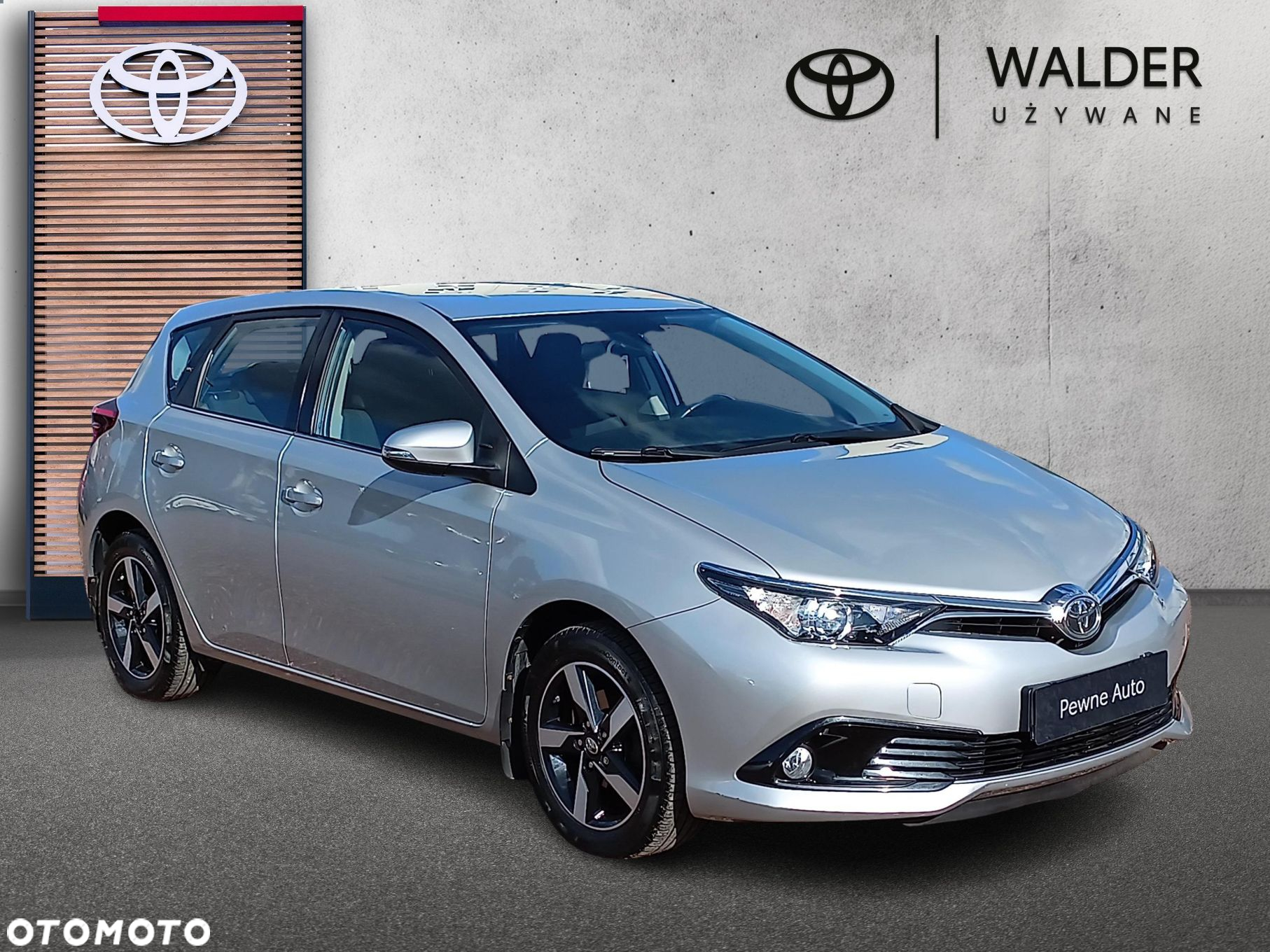 Toyota Auris - 10