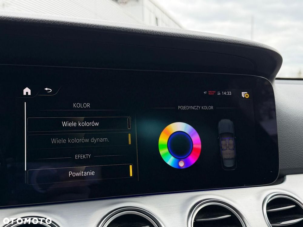 Mercedes-Benz Klasa E 220 d 4-Matic AMG/Avantgarde - 31